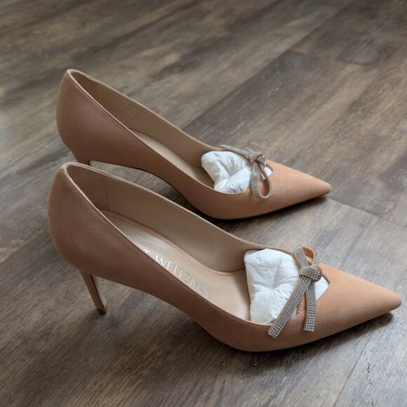 Stuart Weitzman Embellished Bow Pumps - Picture 3 of 7